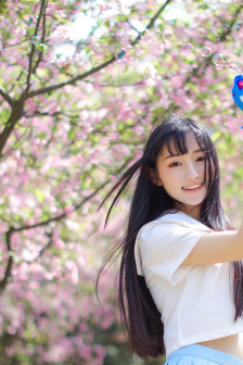 自己对准它自己动
